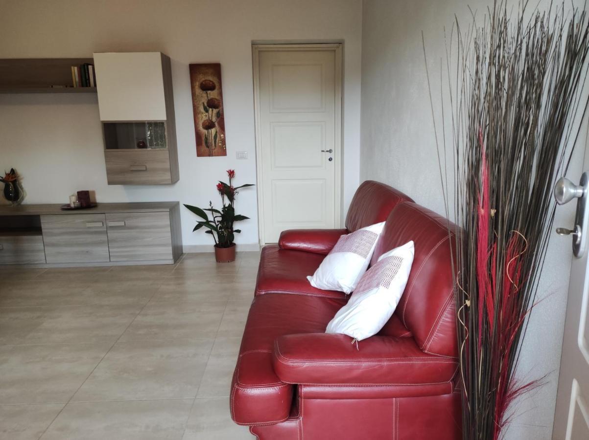 La Casa Di Luca Lägenhet Olbia Exteriör bild